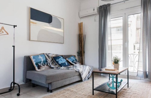 Plaka Apartment | 33 m² Apartment ∙ 2 guests