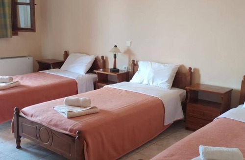Morfovounion Hotel | 35 m² Hotel ∙ 4 guests