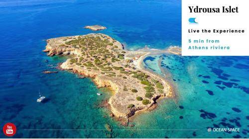 Alimos Boat Rental | 35 m² Houseboat ∙ 3 bedrooms ∙ 8 guests