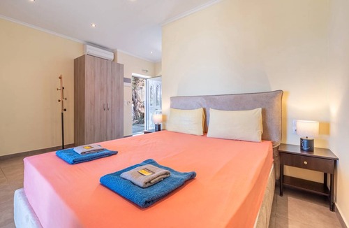 Sinarades Apartment | 35 m² Studio flat ∙ 1 bedroom ∙ 2 guests