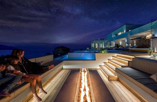 Apokoronas House | 350 m² Farmhouse ∙ 5 bedrooms ∙ 10 guests