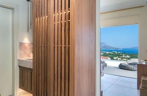 Apokoronas House | 350 m² Farmhouse ∙ 5 bedrooms ∙ 10 guests