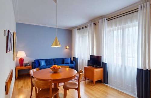 Plaka Apartment | 36 m² Apartment ∙ 1 bedroom ∙ 4 guests