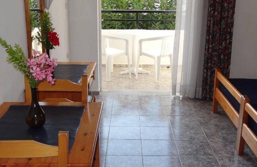 Paradisi Apartment | 37 m² Serviced apartment ∙ 4 guests