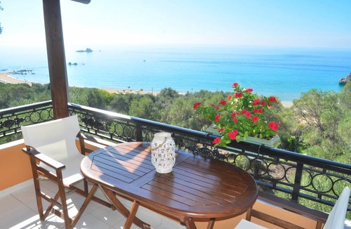 Sinarades Apartment | 40 m² Apartment ∙ 1 bedroom ∙ 3 guests