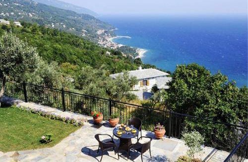 Mouresi Apartment | 40 m² Serviced apartment ∙ 4 guests