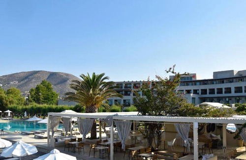 Anavyssos Resort | 42 m² Resort ∙ 127 guests