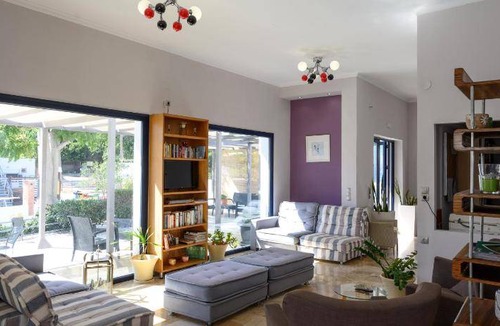 Paralia Agias Fotinis Apartment | 45 m² Apartment ∙ 10 guests
