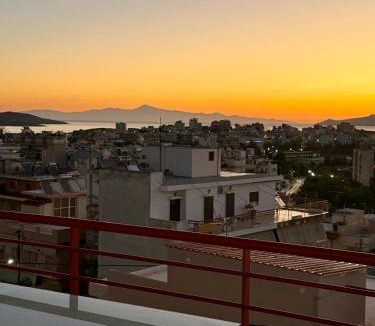 Lavrio Apartment | 5 Sterne HERA City Apartment mit Meerblick