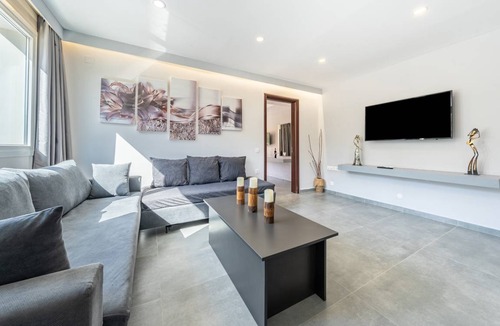 Molos Apartment | 50 m² Apartment ∙ 1 bedroom ∙ 4 guests