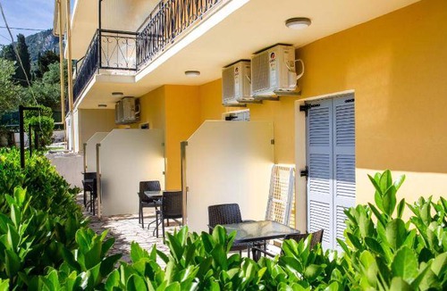 Benitses Apartment | 50 m² Apartment ∙ 2 bedrooms ∙ 127 guests