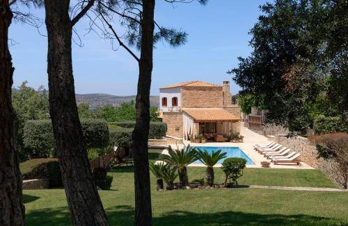 Malevizi Villa | 500 m² Villa ∙ 5 bedrooms ∙ 10 guests