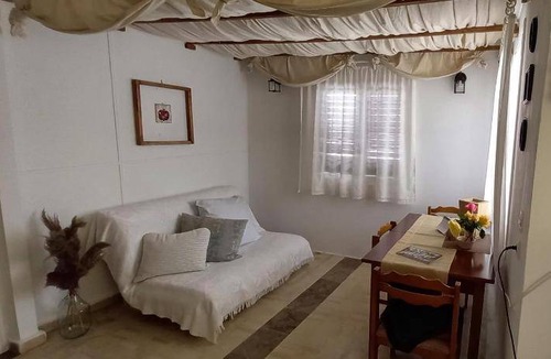 Nea Makri House | 52 m² House ∙ 1 bedroom ∙ 3 guests