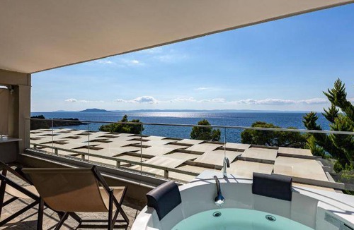 Elia Nikitis Hotel | 55 m² Hotel ∙ 3 guests