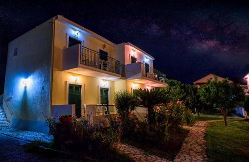 Kavos Apartment | 55 m² Serviced apartment ∙ 5 guests