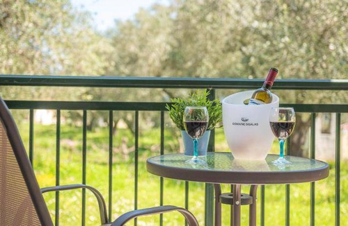 Kavos Apartment | 55 m² Serviced apartment ∙ 5 guests
