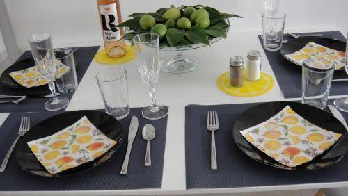 Nikaia-Agios Ioannis Rentis Apartment | 56 m² Apartment ∙ 1 bedroom ∙ 4 guests