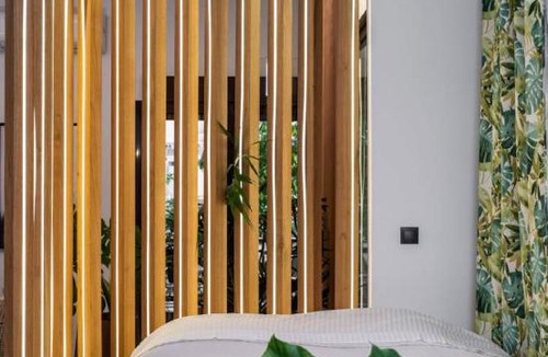 Kinosargous Apartment | 59m² homm Loft- Penthouse with Acropolis View,2ppl