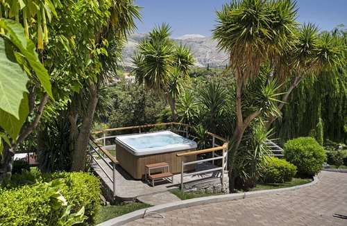 Kaminarata Apartment | 60 m² Apartment ∙ 2 bedrooms ∙ 4 guests
