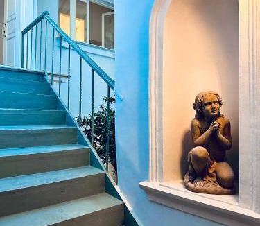 Kerameikos Hostel | 600 m² Hostel ∙ 9 bedrooms ∙ 39 guests