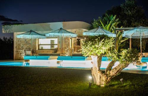 Romanos Resort | 63 m² Resort ∙ 2 bedrooms ∙ 6 guests