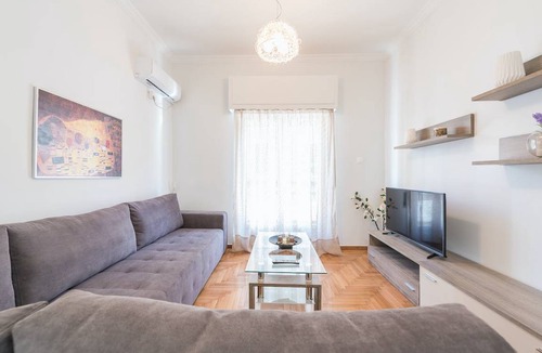 Thissio Apartment | 65 m² Apartment ∙ 2 bedrooms ∙ 4 guests