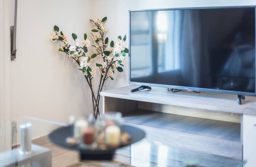 Thissio Apartment | 65 m² Apartment ∙ 2 bedrooms ∙ 4 guests
