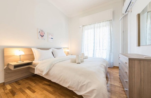 Thissio Apartment | 65 m² Apartment ∙ 2 bedrooms ∙ 4 guests