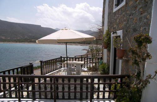 Vigla House | 65 m² House ∙ 3 bedrooms ∙ 5 guests