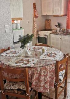 Megara Apartment | 70 m² Apartment ∙ 1 bedroom ∙ 4 guests