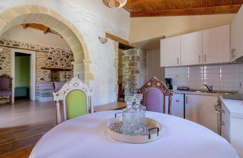 Zaros Apartment | 70 m² Apartment ∙ 1 bedroom ∙ 3 guests