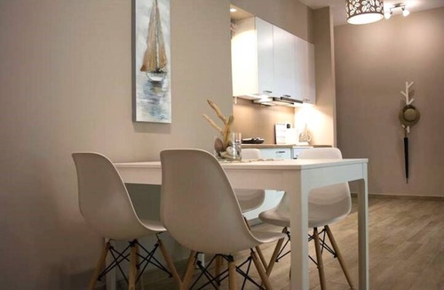 Thissio Apartment | 70 m² Apartment ∙ 2 bedrooms ∙ 4 guests