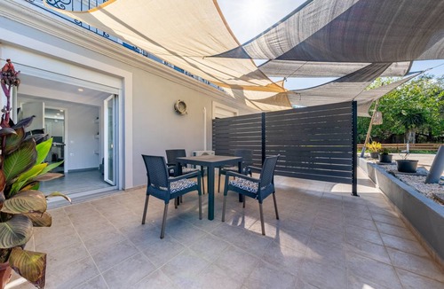 Molos Apartment | 70 m² Apartment ∙ 2 bedrooms ∙ 6 guests