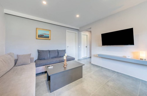 Molos Apartment | 70 m² Apartment ∙ 2 bedrooms ∙ 6 guests