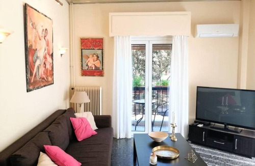 Petralona Apartment | 71 m² Apartment ∙ 2 bedrooms ∙ 6 guests