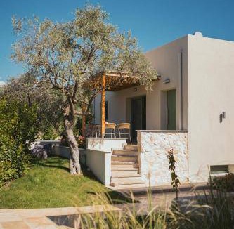 Potos Resort | 72 m² Resort ∙ 2 bedrooms ∙ 6 guests