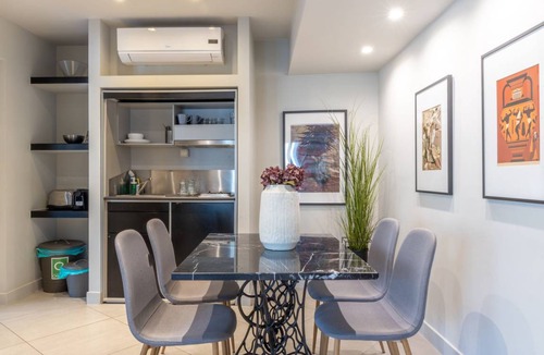 Psirri Apartment | 75 m² Apartment ∙ 1 bedroom ∙ 5 guests