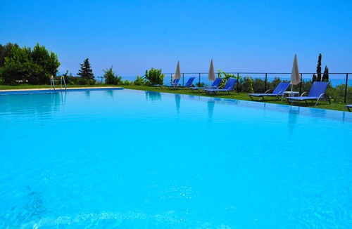Parelia Apartment | 75 m² Apartment ∙ 3 bedrooms ∙ 5 guests