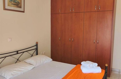 Monolithos House | 75 m² House ∙ 2 bedrooms ∙ 4 guests