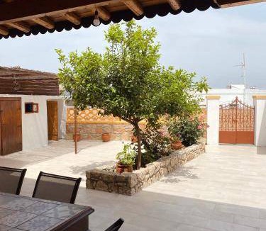 Archangelos Apartment | 78 m² Apartment ∙ 2 bedrooms ∙ 4 guests