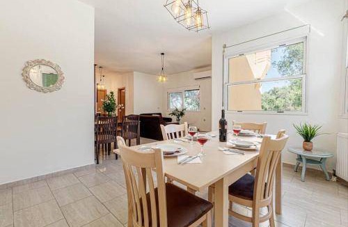 Argyrades Apartment | 79 m² Apartment ∙ 3 bedrooms ∙ 5 guests
