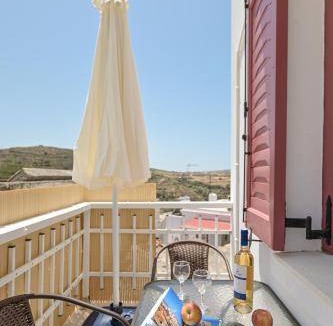 Vivlos House | 80 m² House ∙ 2 bedrooms ∙ 5 guests