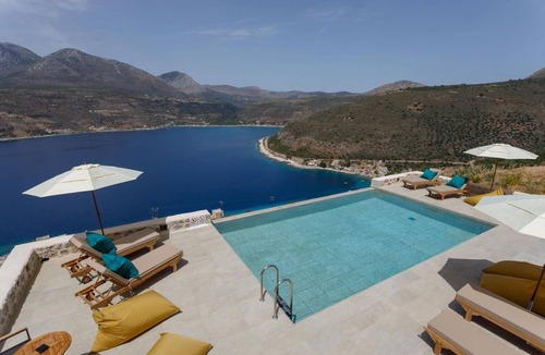 Limeni House | 80 m² House ∙ 2 bedrooms ∙ 4 guests