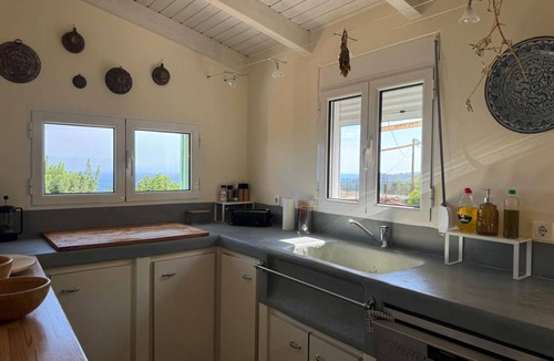 Neratzia House | 80 m² House ∙ 2 bedrooms ∙ 6 guests