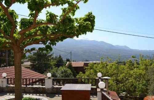Alikambos House | 80 m² House ∙ 3 bedrooms ∙ 6 guests