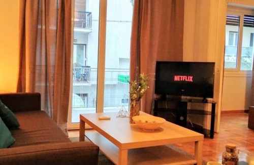 Anafiotika Apartment | 82 m² Apartment ∙ 2 bedrooms ∙ 9 guests