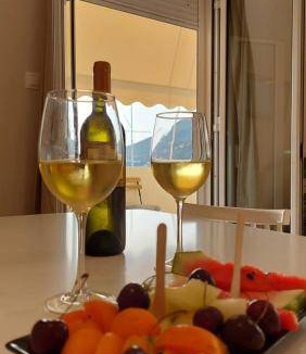 Loutraki Apartment | 85 m² Apartment ∙ 3 bedrooms ∙ 6 guests