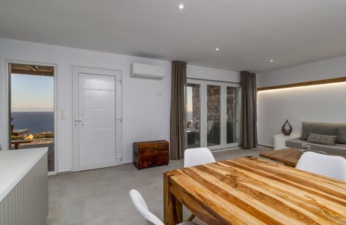 Milos House | 85 m² House ∙ 1 bedroom ∙ 4 guests