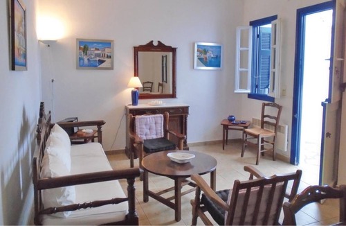 Panormos Apartment | 87 m² Apartment ∙ 3 bedrooms ∙ 5 guests