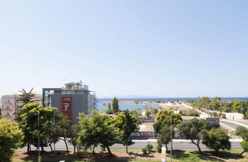 Glyfada Apartment | 90 m² Apartment ∙ 2 bedrooms ∙ 6 guests